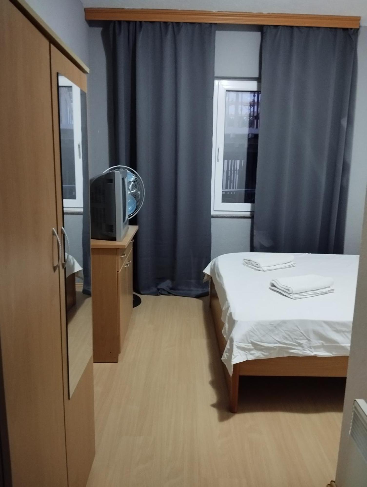 Hotel Ariston ستروغا المظهر الخارجي الصورة