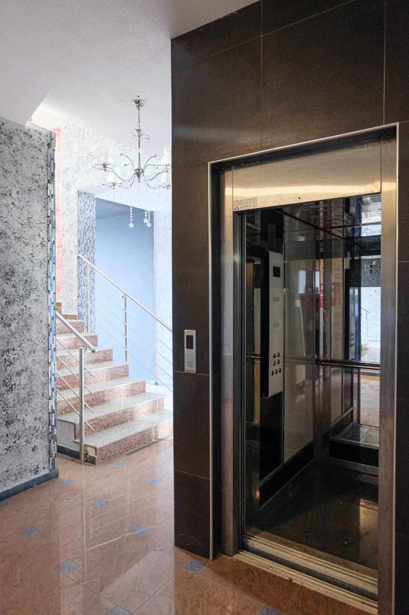Hotel Ariston ستروغا المظهر الخارجي الصورة